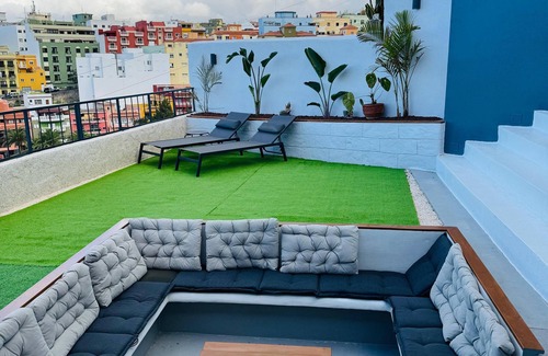 Los Realejos Casa | Luxury Nest with Panoramic Wiews 10 min from Loro Park