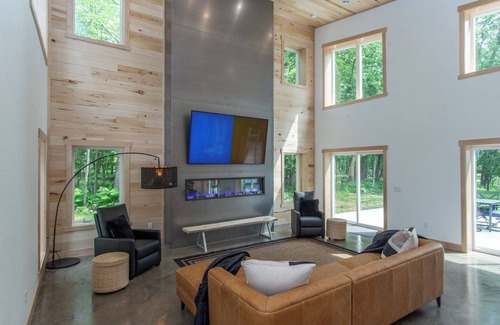 Crosslake Casa | Luxury New Build on Ox Lake