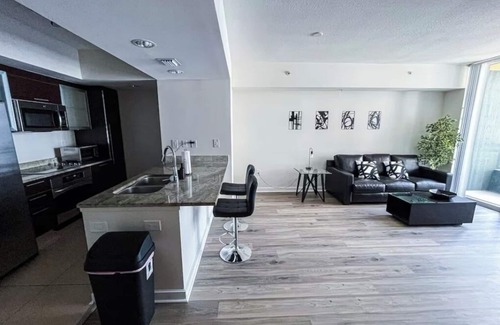 Tampa Apartamento | Luxury, New Stylish, Condo Downtown!