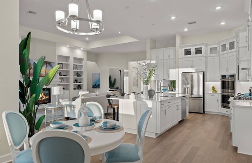 Naples Casa | Luxury newly built Beacon Model at Esplanade by the Islands.