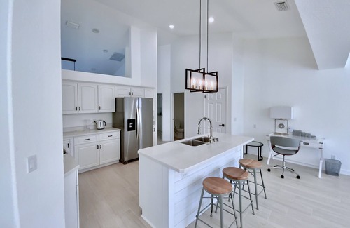 Fellowship Casa | Luxury, Newly Renovated Home, Pets, Pool --- Minutes from WEC & HITS, Golf