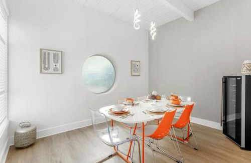 Coral Brook Casa | Luxury Oakland Park Oasis