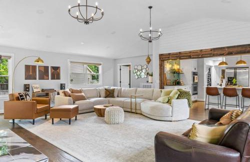 Trailwood Casa | Luxury Oasis - Airport, Downtown, Opry, Lake