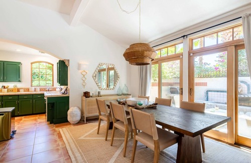 Historic Tennis Club Casa | Luxury Oasis in Palm Springs Retreat