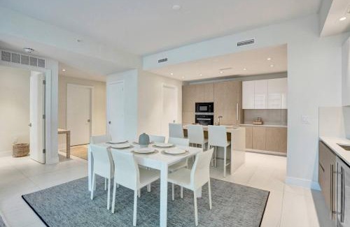 Singer Island Apartamento | Luxury Ocean View 2BR