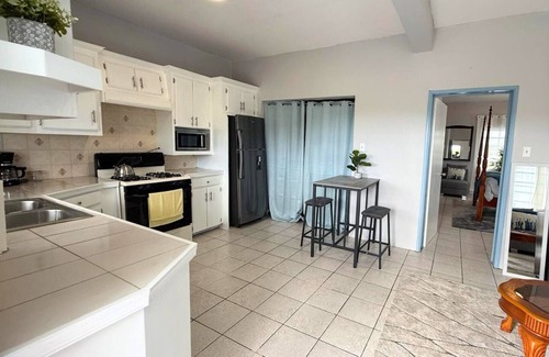 Stonyhill Apartamento | Luxury Ocean View Suite with Private Balcony