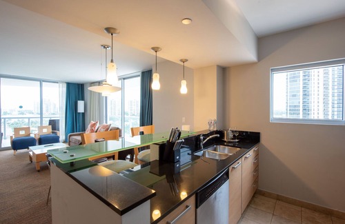 Sunny Isles Beach Hotel | Luxury Oceanfront with Bay View