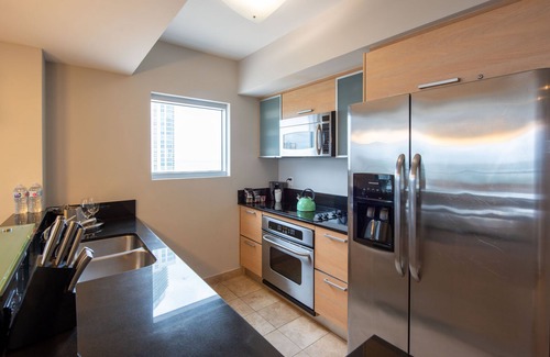 Sunny Isles Beach Hotel | Luxury Oceanfront with Bay View