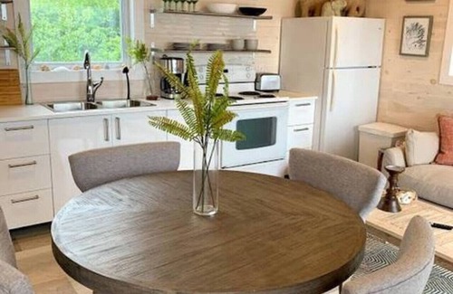 Summerville Centre Casa | Luxury Oceanfront Retreats 2 private hot tubs and saunas