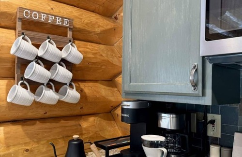 Springville Cabina | Luxury off-grid log home on 320 acres in Giant Sequoia National Monument