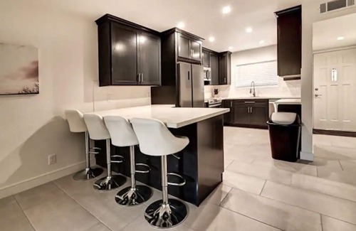 Fashion Square Casa | Luxury Old Town Scottsdale Townhome by Fashion Square Heated Pool BBQs Walkable
