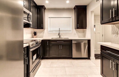 Fashion Square Casa | Luxury Old Town Scottsdale Townhome by Fashion Square Heated Pool BBQs Walkable