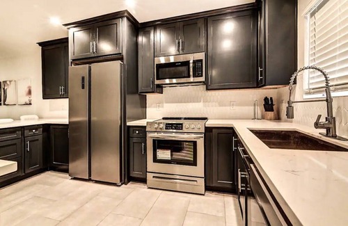 Fashion Square Casa | Luxury Old Town Scottsdale Townhome by Fashion Square Heated Pool BBQs Walkable