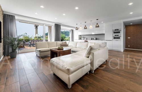 San Sebastian Centro Apartamento | Luxury on the Beach | Atlantic Realty