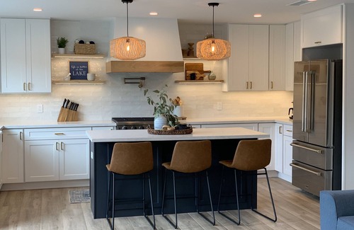 Lake San Marcos Casa | Luxury on the Lake - Newly remodeled home in Lake San Marcos - Close to Legoland