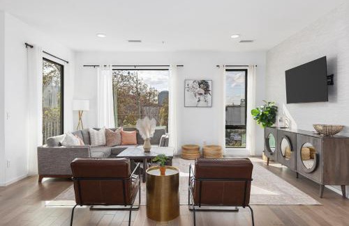North Capitol Apartamento | Luxury on the River 4 Beds 2.5 Bath, Walk to Downtown