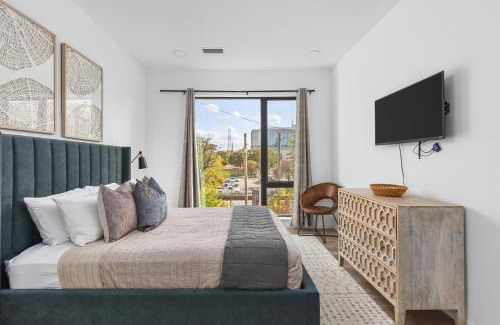 North Capitol Apartamento | Luxury on the River 4 Beds 2.5 Bath, Walk to Downtown
