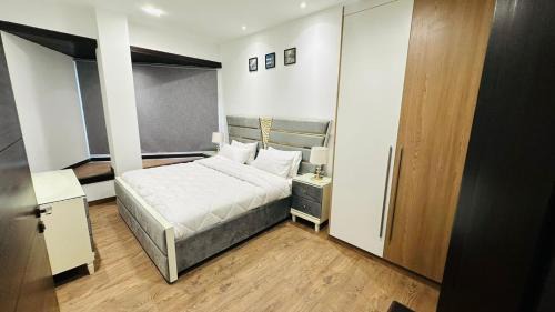 Lahore Apartamento | Luxury one bed Apartment in Penta Square DHA Lahore