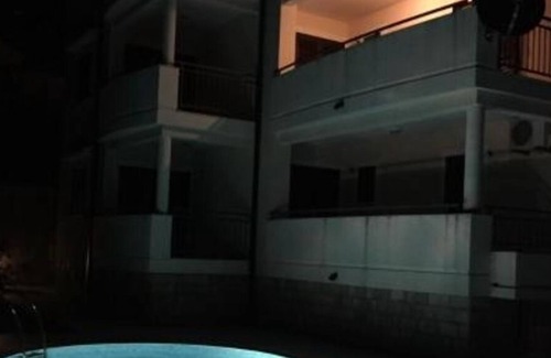 Baosici Casa | Apartamento de lujo de una habitación con piscina