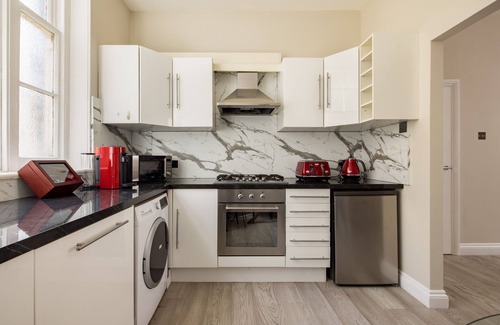 Farringdon Apartamento | Luxury one bedroom Central London apartment minutes from Farringdon Station!