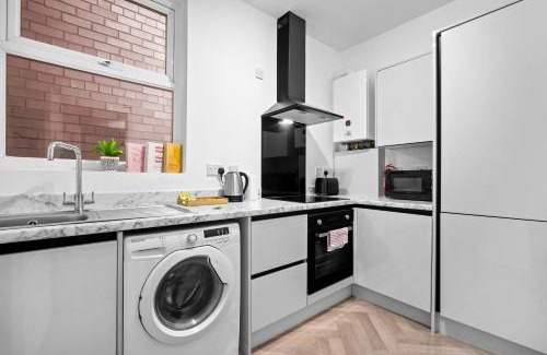 King's Heath Apartamento | Luxury One Bedroom - Fast WiFi - Netflix - On Street Parking 2BR