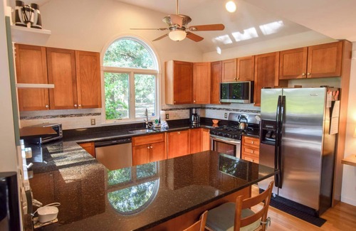 North Eastham Casa | Luxury Outdoor entertaining re-imagined!