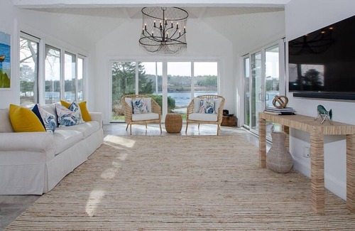 Cotuit Casa | Luxury Oyster Harbors Retreat With World Class Amenities RPAM057