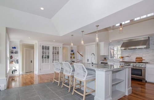 Cotuit Casa | Luxury Oyster Harbors Retreat With World Class Amenities RPAM057