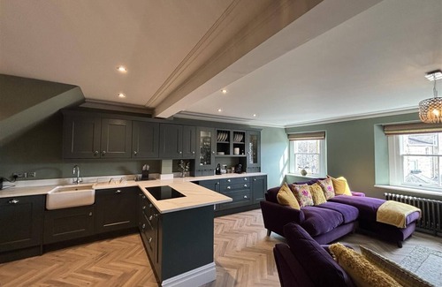 Cirencester Apartamento | Luxury Painswick apartment close to pubs, cafes, shops, Cirencester, Cotswolds