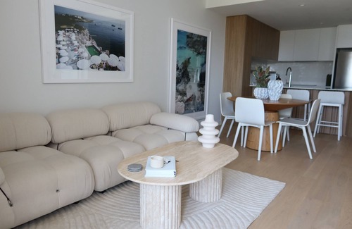 Palm Beach Apartamento | Luxury Palm Beach 1 BDR in The Village
