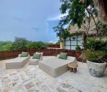 Chemuyil Apartamento | Luxury paradise penthouse with private pool