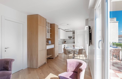 Gambetta Apartamento | Luxury Penthouse 2BDR/2BATH Terrace 3min Promenade