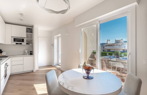 Gambetta Apartamento | Luxury Penthouse 2BDR/2BATH Terrace 3min Promenade