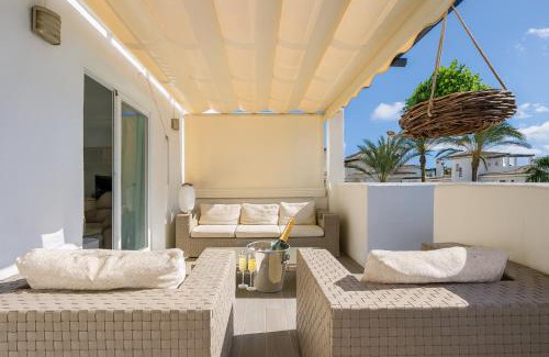 Marbella Apartamento | Luxury Penthouse Marbella Walk to Banus