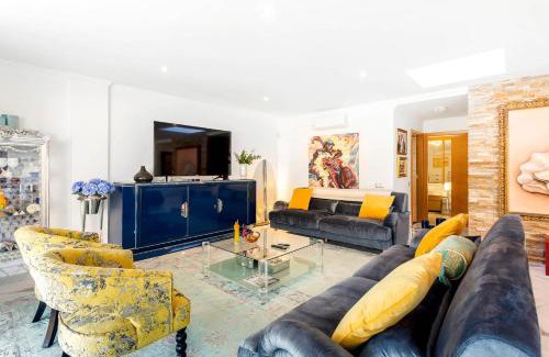 Lomo Quiebre Apartamento | Luxury Penthouse Puerto de Mogan with great terrace and sea view