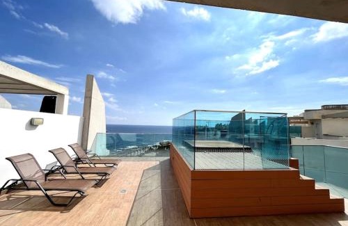 Punta Prima Apartamento | Luxury Penthouse with a Private Jacuzzi!