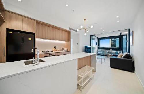 Perth Central Business District Apartamento | Luxury Perth CBD Apartment with Pool & Gym - Sleeps 3