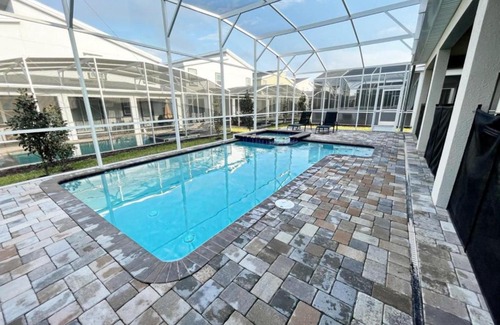 Historic Downtown Kissimmee Casa | Luxury Pet Friendly Homes