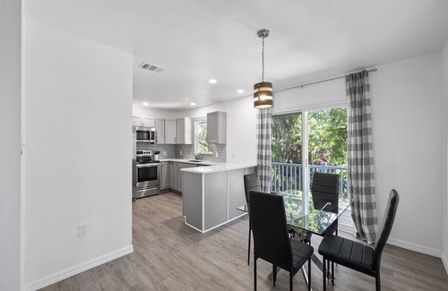 Charlotte Harbor Apartamento | Luxury Place - 23017, one block away from Bayshore Park. 3/4 ml of Punta Gorda.
