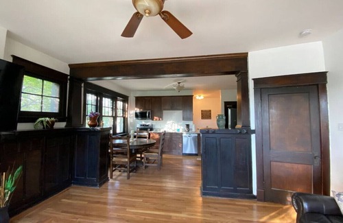 Point Breeze Apartamento | Luxury Point Breeze with Off-street Parking