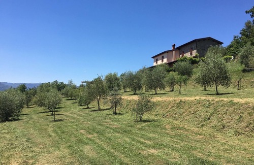 Bagnone Villa | Villa privada de lujo con piscina de 15mx6m. Marco privada con vistas panorámicas