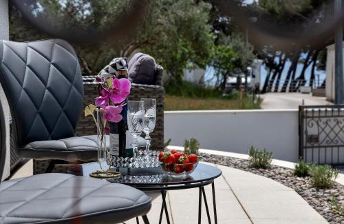 Promajna Apartamento | Luxury Promajna Beach Apartment