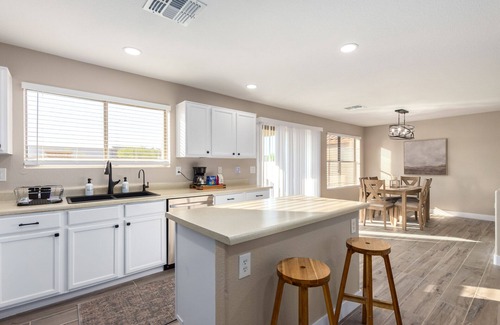 Sheely Farms Casa | ¡Vacaciones con estilo en este retiro 5 estrellas renovado cerca de Phoenix!