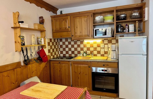 Oz Apartamento | Propiedad de alto nivel, nueva, se puede esquiar dentro y fuera, con piscina, sauna y gimnasio