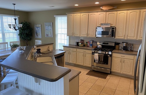 Bayside Casa | Luxury Resort Home W / piscinas cubiertas y al aire libre; Resort ofrece vistas a la isla de Assateague!
