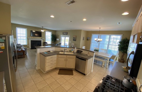Bayside Casa | Luxury Resort Home W / piscinas cubiertas y al aire libre; Resort ofrece vistas a la isla de Assateague!