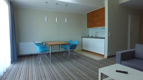 Krynica Morska Apartamento | Luxury Resort Krynica -Apartamenty No 1 with swimming pool