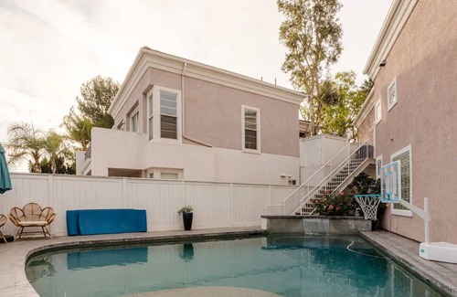 Mission Viejo Casa | Luxury Resort Living Home Pool & Hot Tub Near Golf