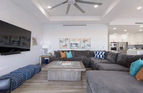 La Choya Casa | Luxury Retreat at Playa Laguna: 5-Bedroom Bliss