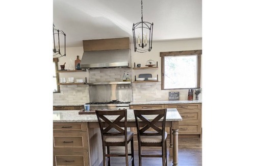 Woods Bay Casa | Luxury Retreat w/Private Dock, SUPs, fast WiFi, EV